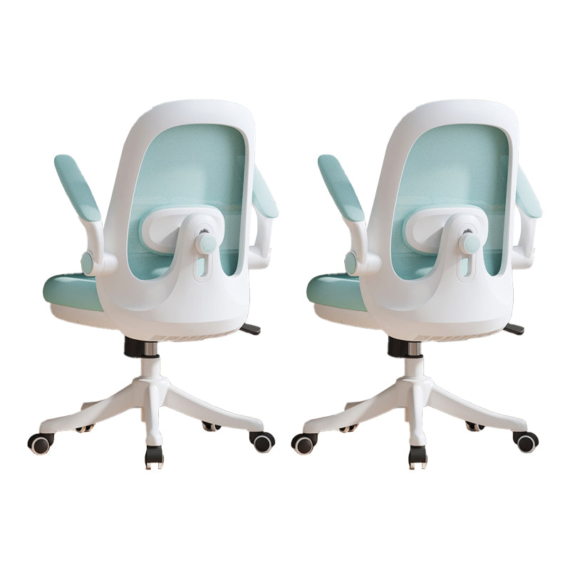 Chaise pivotante moderne chaise de back office en mailles réglables avec roues