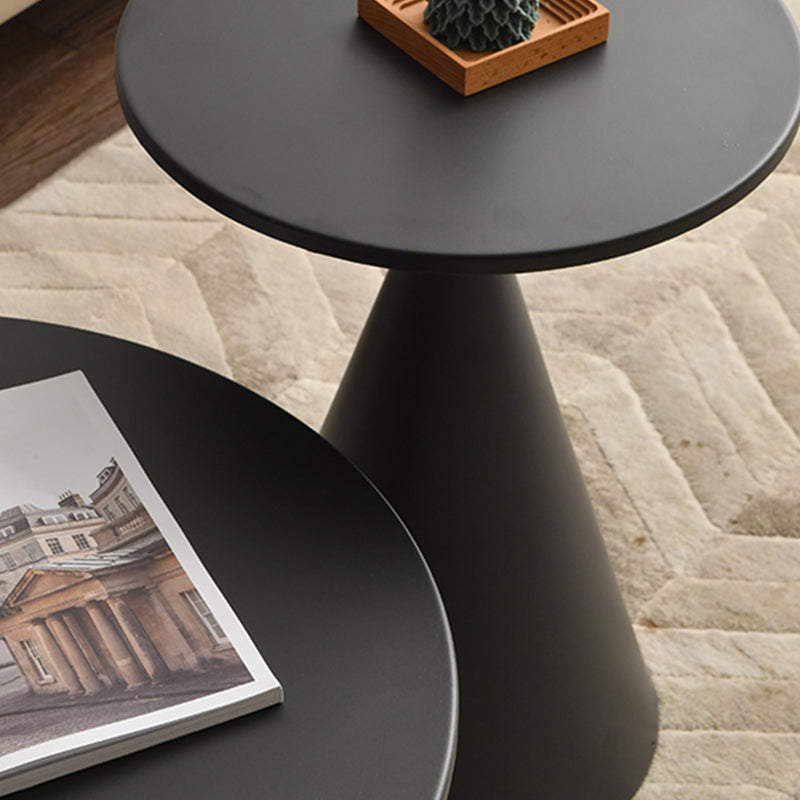 Table d'angle contemporaine metal rond piédestal latérale