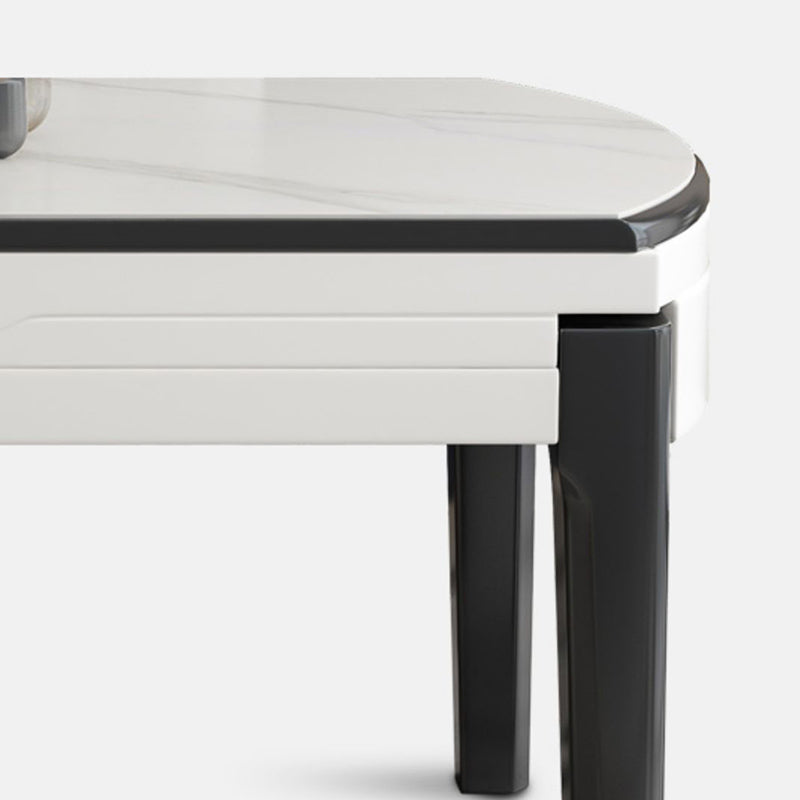 Eettafel in moderne stijl, massief houten onderstel, ronde eettafel voor de woonkamer