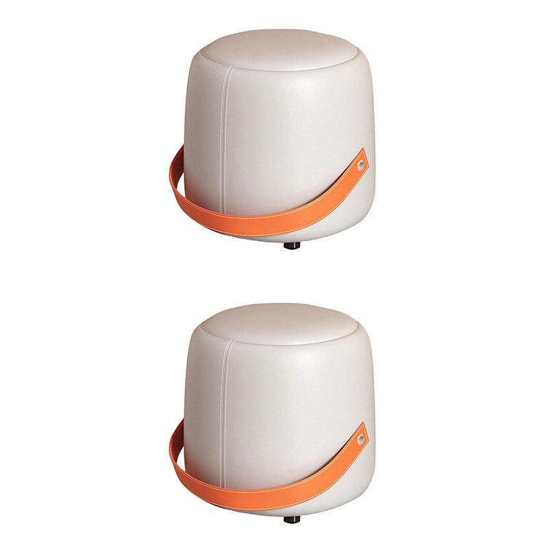 Moderno pouf pouf in finta pelle in pelle imbottita ottomana