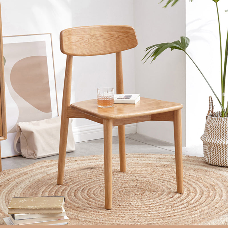 Esszimmer armloser Esstuhl Haus Holz offener Esstuhl