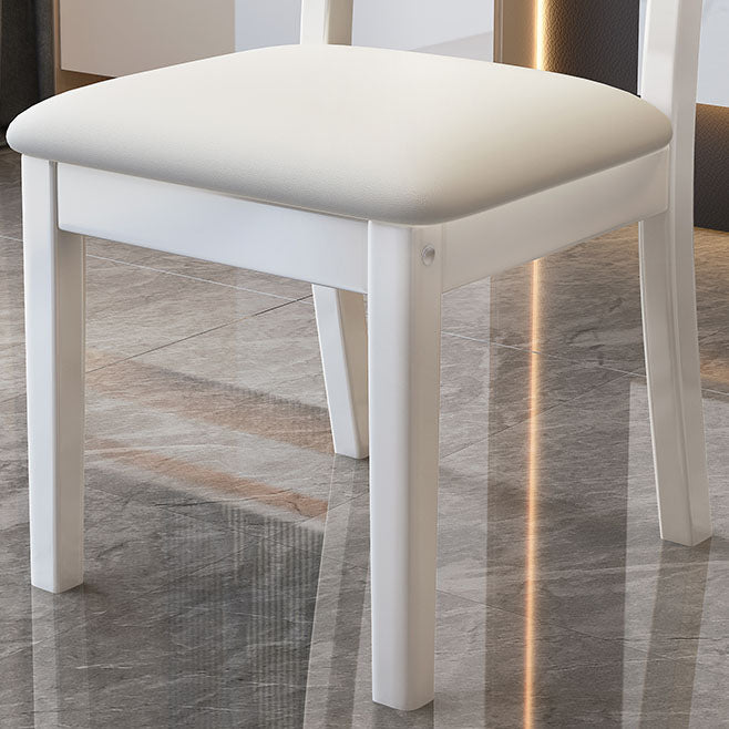 Houten getufte eetkamerstoel moderne stijl gestoffeerde armloze eetkamerstoelen