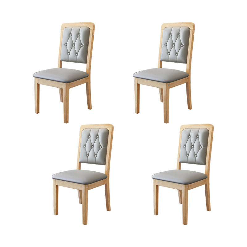 Houten getufte eetkamerstoel moderne stijl gestoffeerde armloze eetkamerstoelen