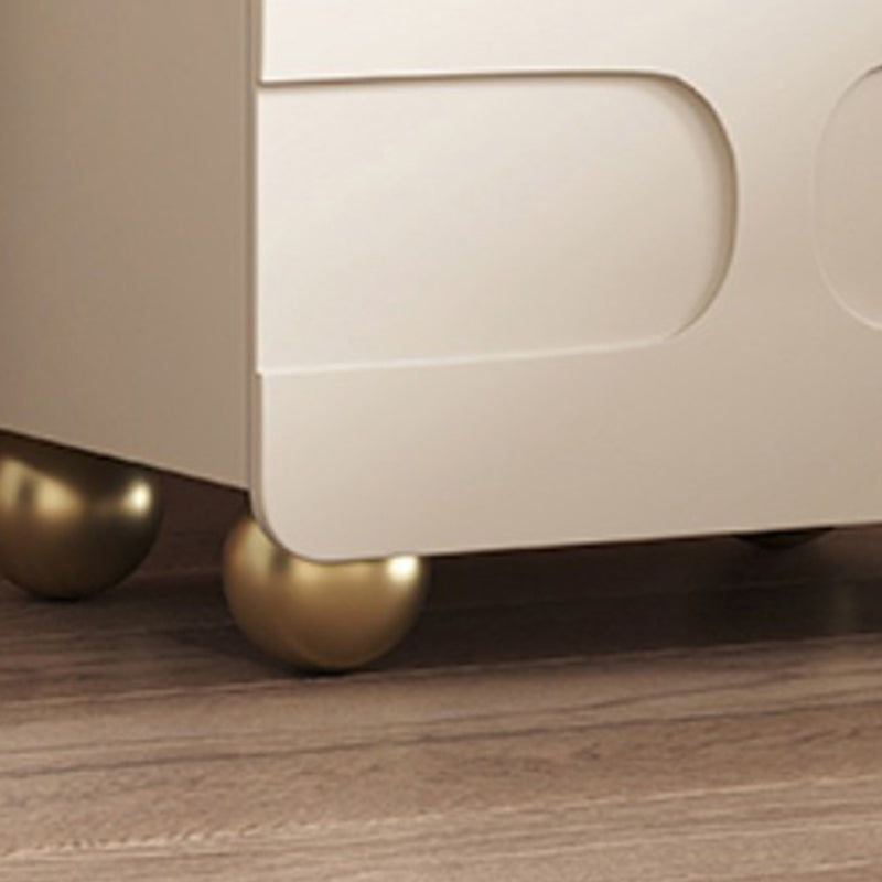 Faux Wood -Nachtkabinett zeitgenössischer Bett Nachttisch mit Schubladen