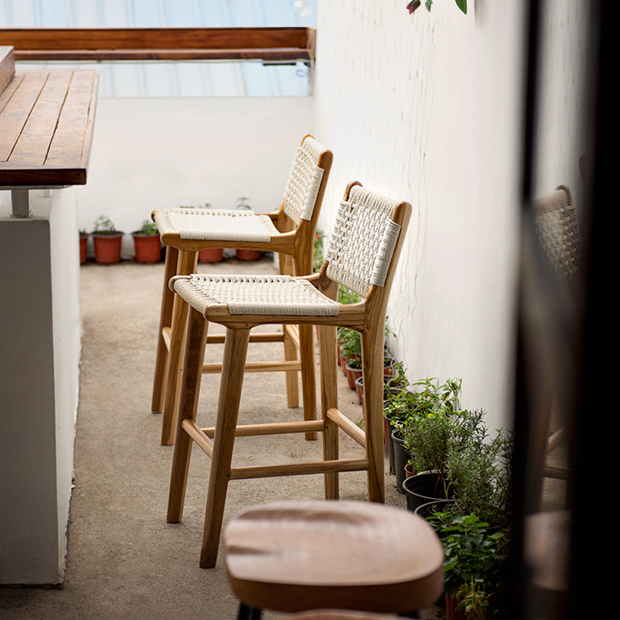Tabourets de bar à dossier bas Tabourets de salle à manger blancs avec base en bois massif