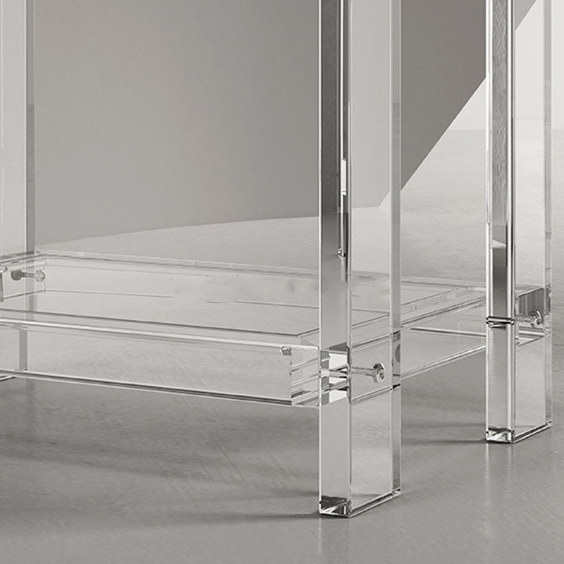 Libreria di libreria standard aperta contemporanea con scaffali