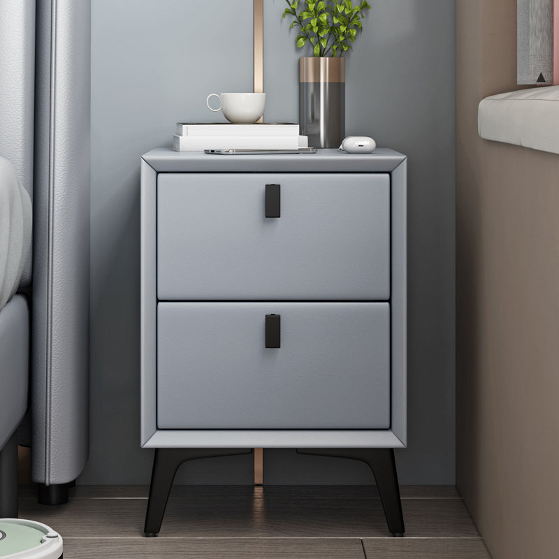 Comobilismo per letto contemporaneo in pelle con cabine da comodino con cassetti