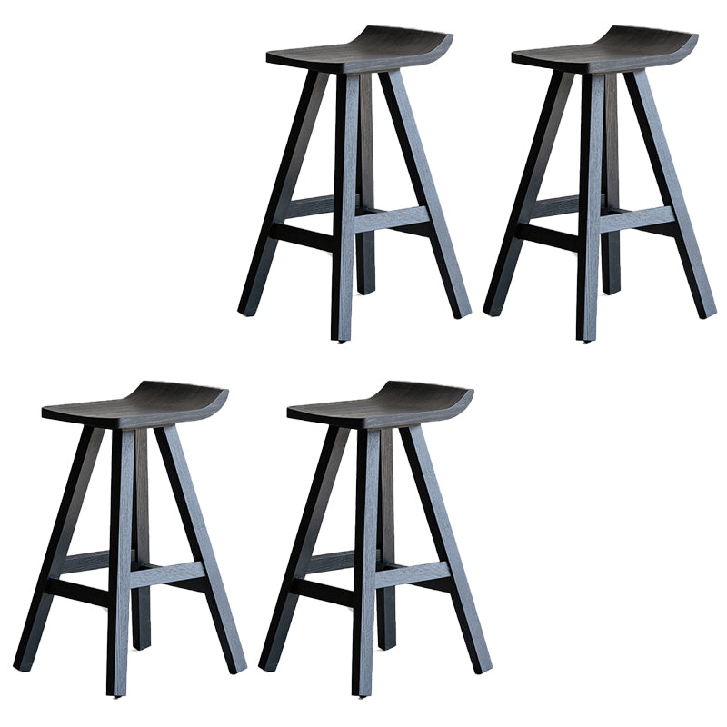 Sgabelli da bar in legno massiccio di sgabelli da pranzo neri con poggiapiedi