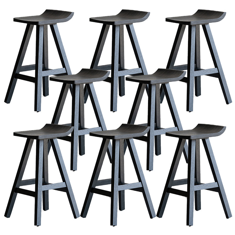 Sgabelli da bar in legno massiccio di sgabelli da pranzo neri con poggiapiedi