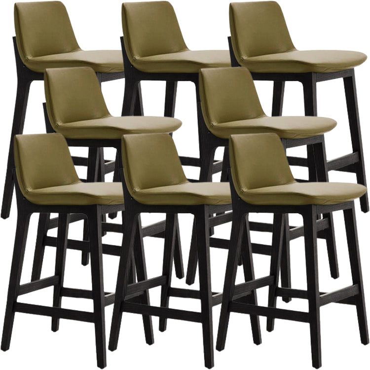 Scandinavische binnenbarkrukken massieve houten kruk met voetsteun