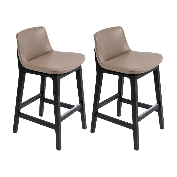 Scandinavische binnenbarkrukken massieve houten kruk met voetsteun