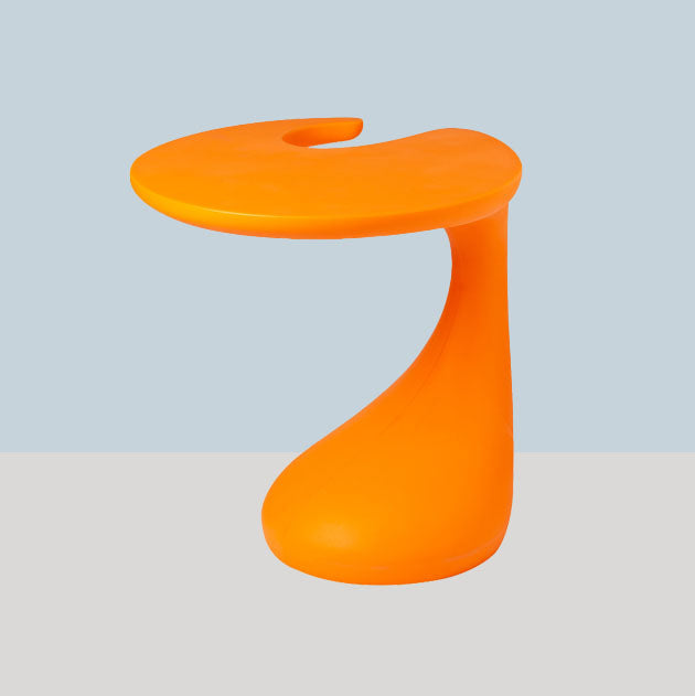 Naturally Shaped Accent Side Table Plastic C Side Table Side End Snack Table Orange 1 Clearhalo 'Coffee & Accent Tables' 'End & Side Tables' 'end_side_tables' 'furn' 'furn_end_side_tables' 'Furniture' 'Living Room Furniture' 7238158