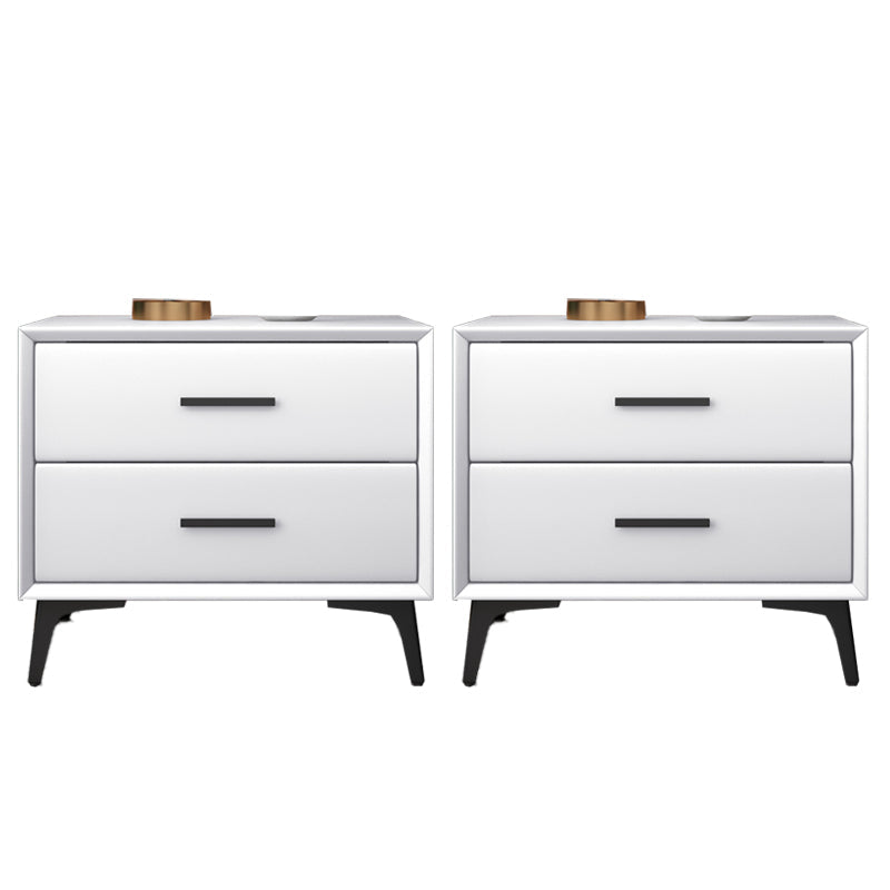 Comobilismo per letto contemporaneo di cabinetto in pelle con 2 cassetti