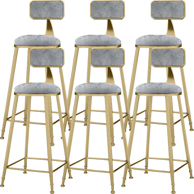 布張りのダイニングスツールグラマー腰部のスツールと金属メタルベース