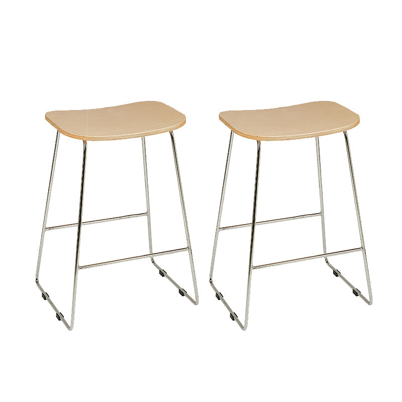 Industrielle Metall-Thekenhocker, Sattelsitz-Thekenhocker für das Wohnzimmer