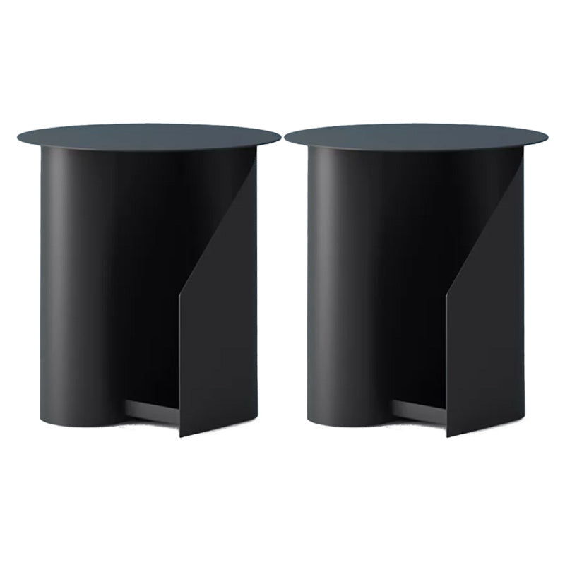 Contemporary Corner Table Round Side Table with Metal Shelves 18"L x 18"W x 18.5"H Black 2 Clearhalo 'Coffee & Accent Tables' 'End & Side Tables' 'end_side_tables' 'furn' 'furn_end_side_tables' 'Furniture' 'Living Room Furniture' 7257442