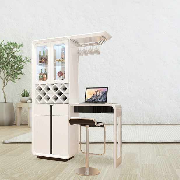 Moderne rechthoekige bartafel van kunsthout met wijnkast voor de woonkamer