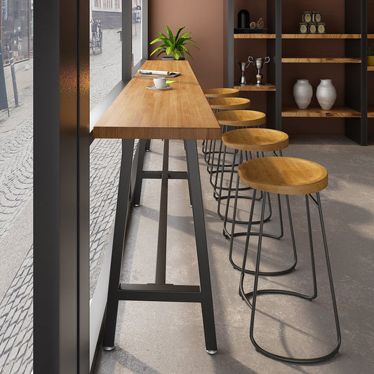 現代の屋内バーダイニングテーブルメタルと木製のスツールテーブル
