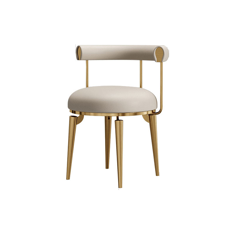 Silla de brazo tapizada estilo glamour de comedor abierto con patas de metal