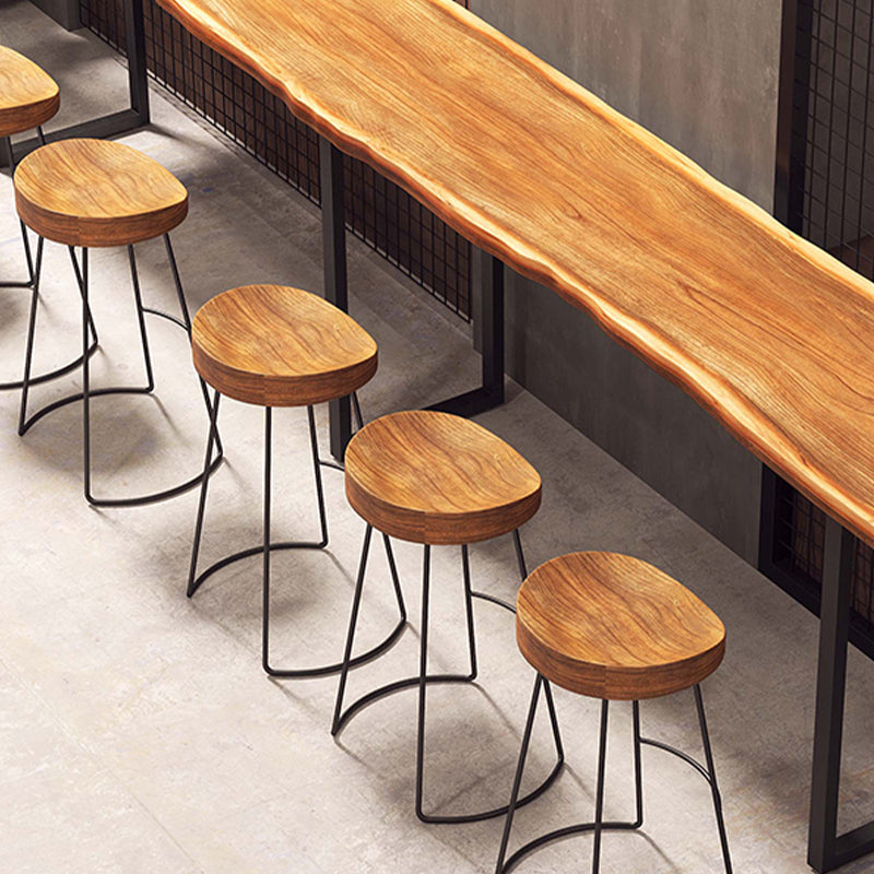 Dennenhout rechthoekige bartafel moderne metalen poten voor melktheewinkel