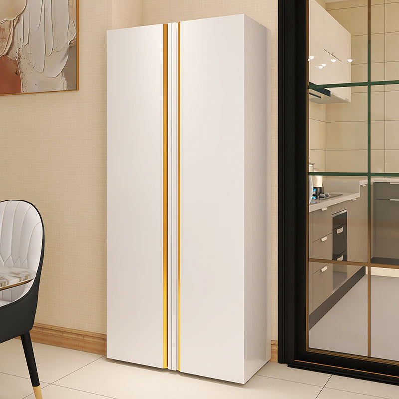 Moderno sideboard ingegnerizzato in legno a buffet con porte per sala da pranzo