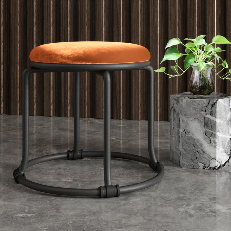 Glam Ottoman Velvet Fade résistant Solid Color rond Ottoman avec des jambes en métal