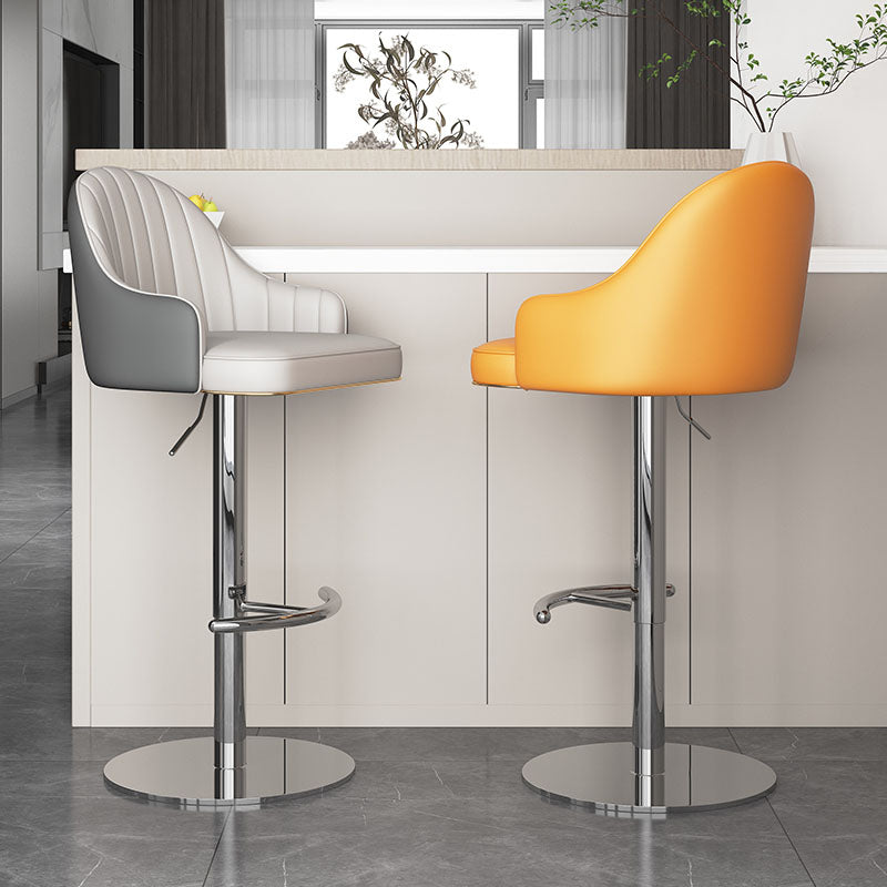 Tabouret de bar de patio à hauteur réglable pivotante tabouret de bar intérieur rembourré avec base chromée