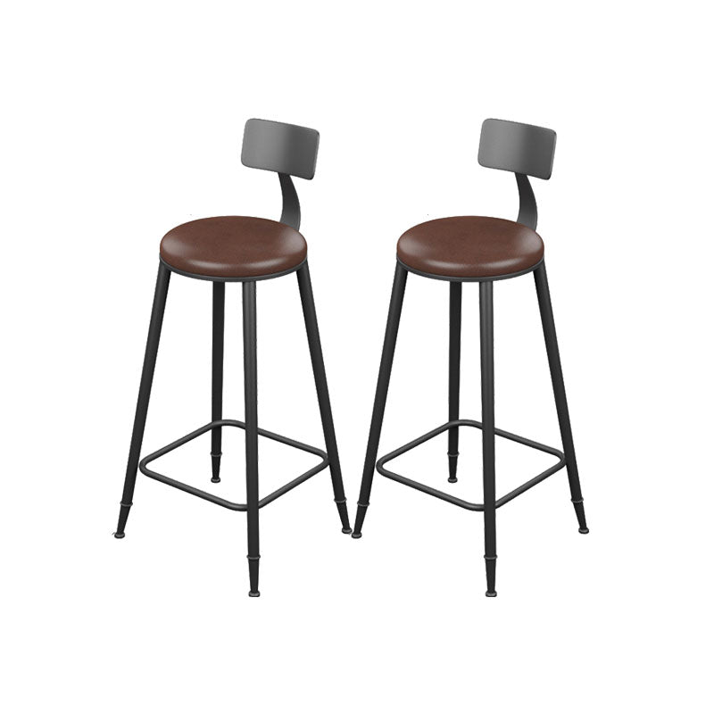 黒いベースの産業金属製のバースツール低腰のバースツール