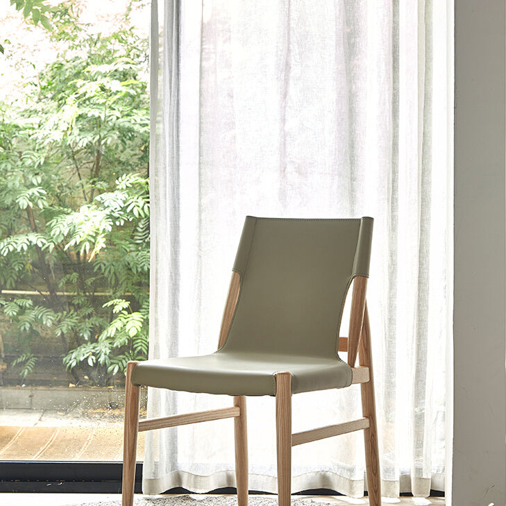 Silla lateral simple moderna silla de comedor marco de madera maciza para comedor para comedor