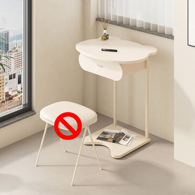 Vanity di trucco metallico moderno per camera da letto con un set di vanità per il trucco del cassetto