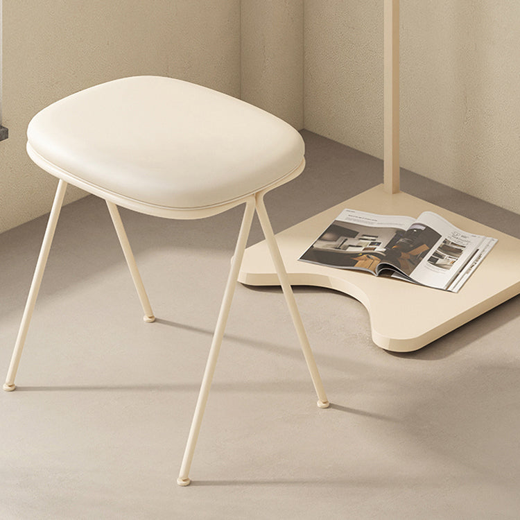 Vanity di trucco metallico moderno per camera da letto con un set di vanità per il trucco del cassetto