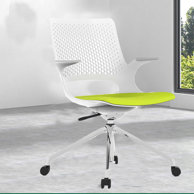 Chaise de bureau à glissement moderne chaise de bureau de hauteur de siège réglable à bras fixes avec roues