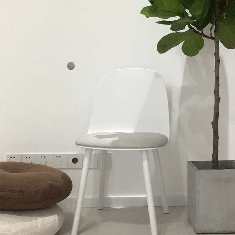 Modern Simple Side Chair Upholstered Dining Chair with Plastic Base for Kitchen