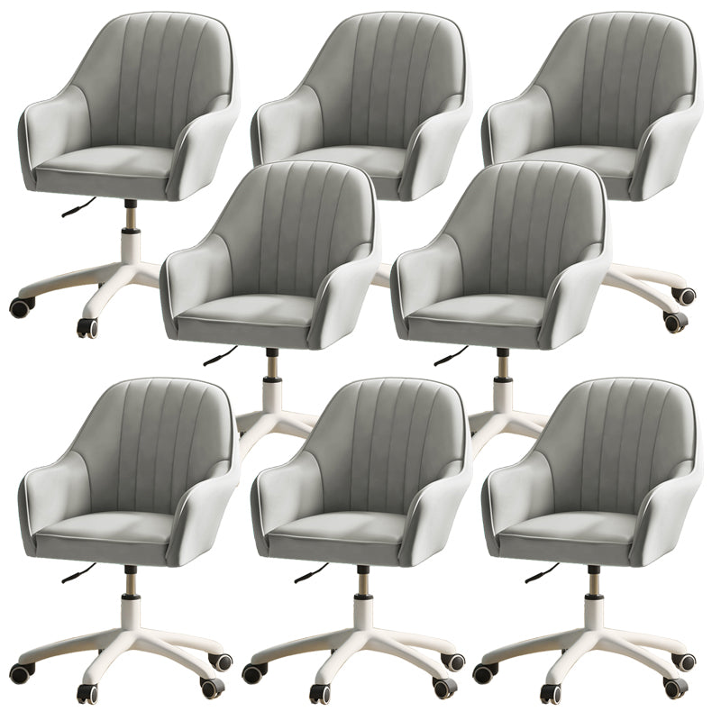 Chaise de bureau moderne chaise de hauteur de siège réglable en cuir sans bras avec roues