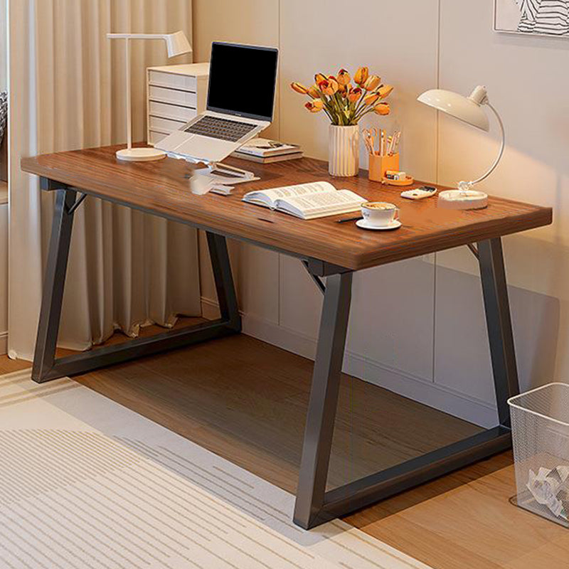 Vaste houten thuis computerbureau eigentijdse slee slee base kantoor bureau