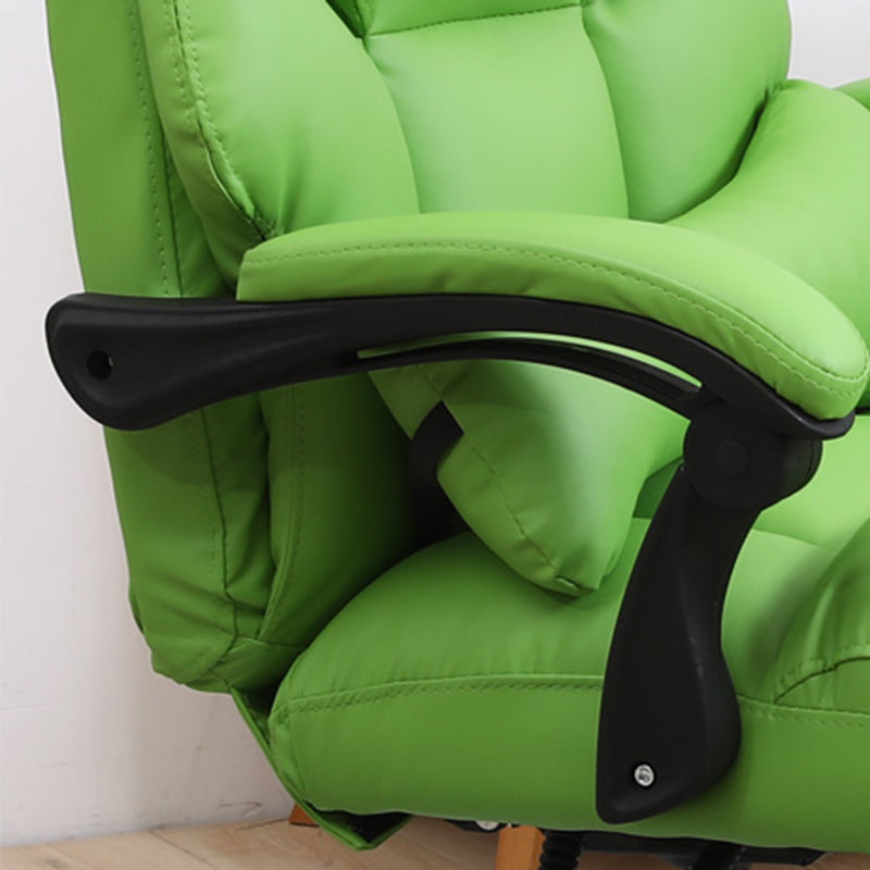 Sedia reclinabile in venaio in pelle di colore reclinabile standard girevole