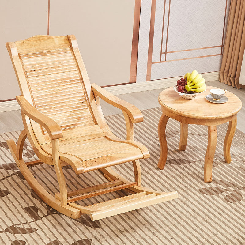 Chaise à bascule rétro brun foncé