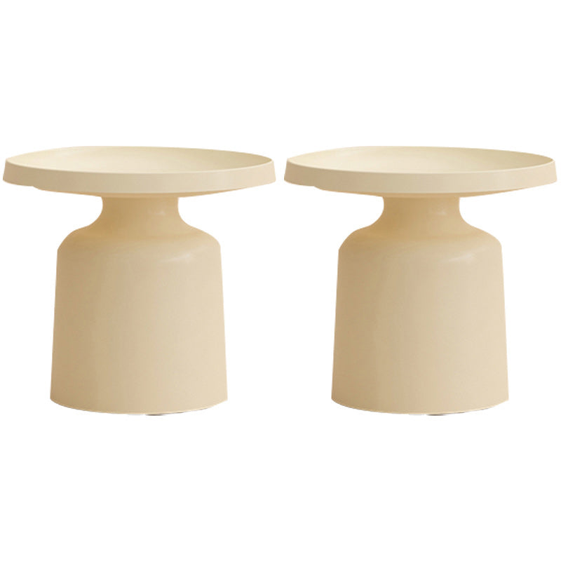 19" Wide Contemporary Corner Table Metal Round Accent Side Table Yellow 2 Clearhalo 'Coffee & Accent Tables' 'End & Side Tables' 'end_side_tables' 'furn' 'furn_end_side_tables' 'Furniture' 'Living Room Furniture' 7320685