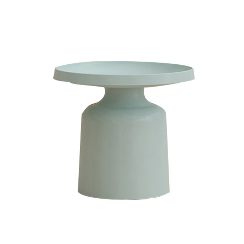 19" Wide Contemporary Corner Table Metal Round Accent Side Table Green 1 Clearhalo 'Coffee & Accent Tables' 'End & Side Tables' 'end_side_tables' 'furn' 'furn_end_side_tables' 'Furniture' 'Living Room Furniture' 7320687
