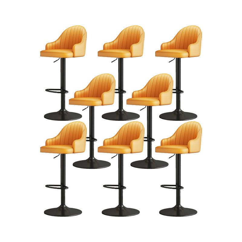 Tabourets de bar en faux cuir de style glam