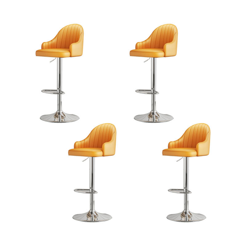 Tabourets de bar en faux cuir de style glam