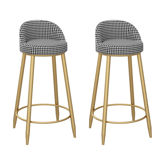 Bucket Bar Stools Metal Low Back Dining Stools with Metal Base Houndstooth pattern Gold 2 Piece Set Clearhalo 'Bar Furniture' 'Bar Stools' 'bar_stools' 'furn' 'furn_bar_stools' 'Furniture' 'Kitchen & Dining Furniture' 7332962