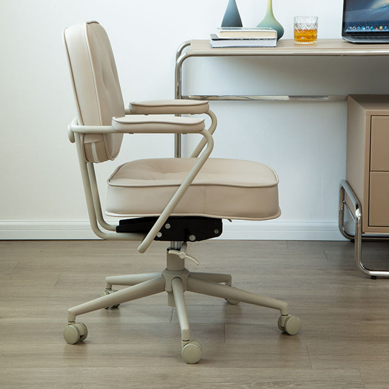 Moderne bureaustoelgevoelde armen verstelbare stoelhoogte stoel met wielen