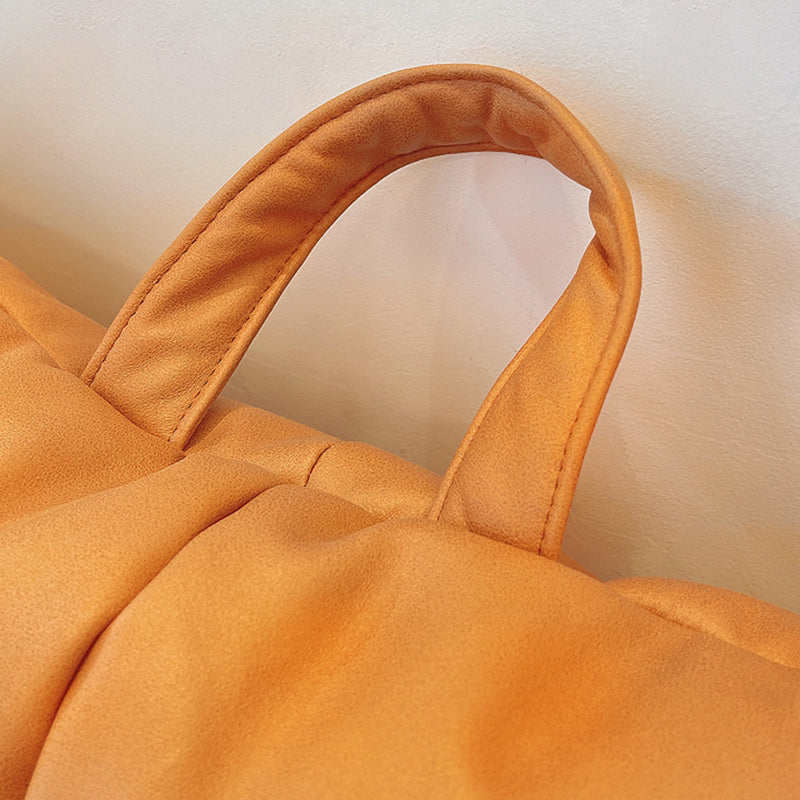 Skandinavische getuftete Single -Sofa 29,5 "W Faux Ledersofa mit Fußstütze