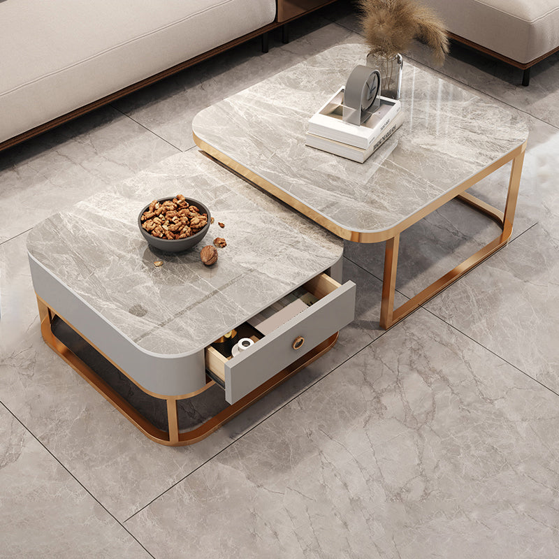 Quadratischer Couchtisch mit Glasplatte, zusammensetzbarer Couchtisch für das Wohnzimmer