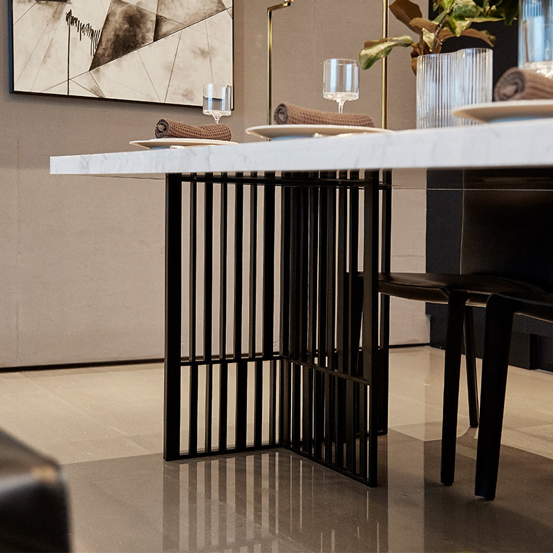 Rechthoekige eettafel Witte en zwarte eetkamer keukentafel