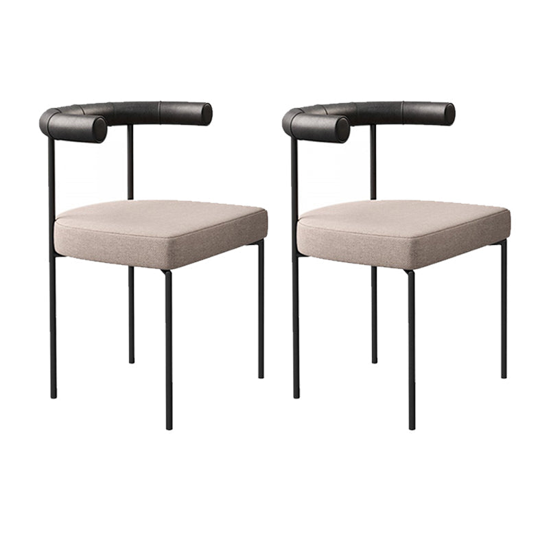 屋内のためのモダンなスタイルの布張りのカウンタースツールローバックバースツール