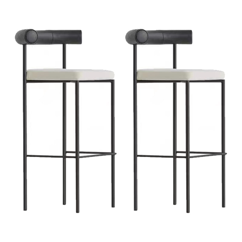 屋内のためのモダンなスタイルの布張りのカウンタースツールローバックバースツール