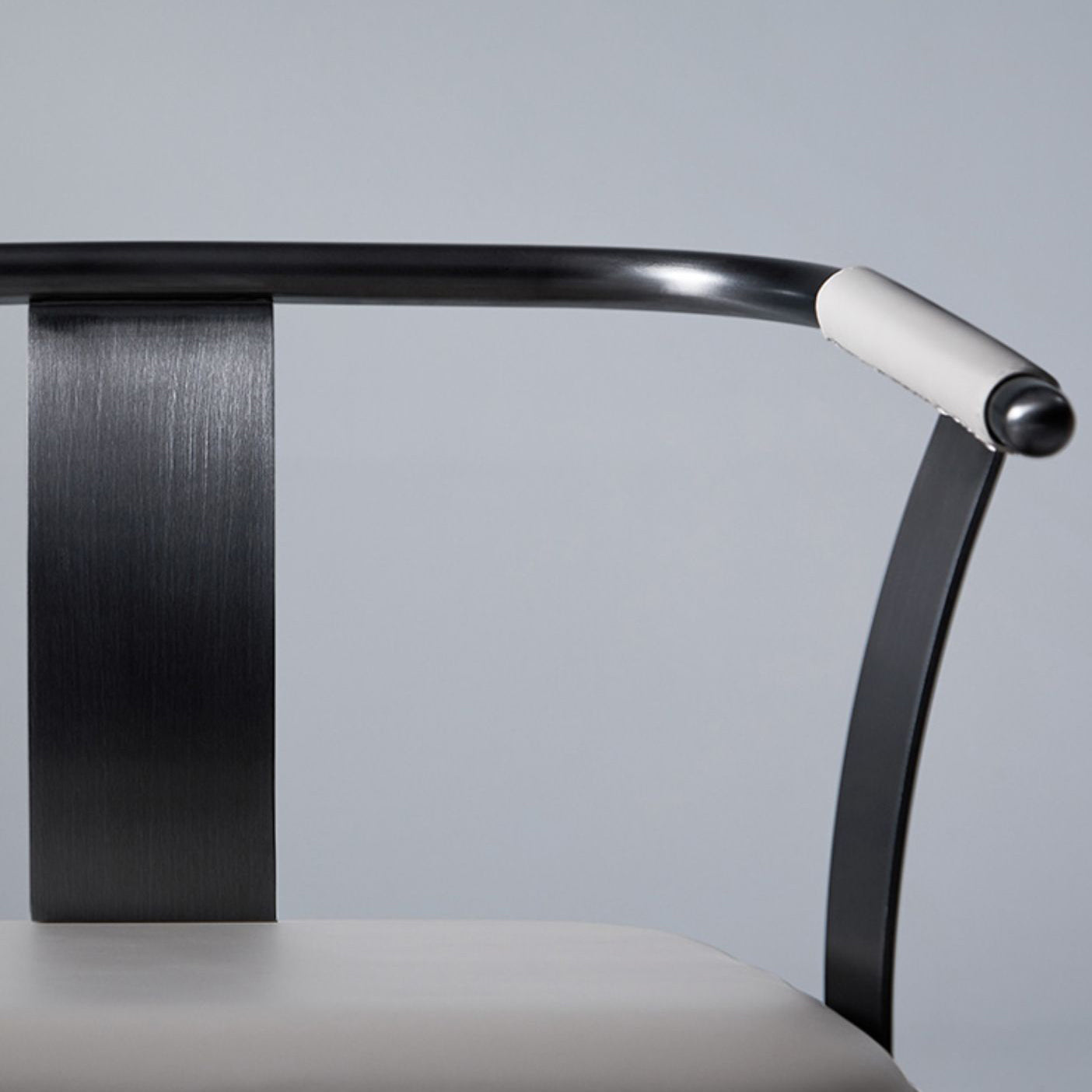 Nordic Style Dining Chair Upholstered Arm Chair for Dining Room