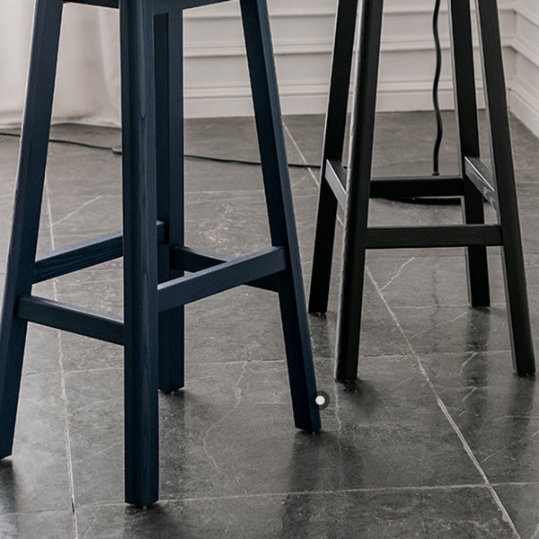 ソリッドウッドバースツールコンテンポラリースタイルのサドルシートアームレススツール